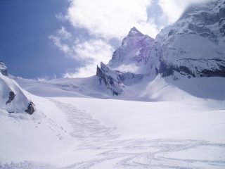 Tracce all'imbocco del ghiacciaio