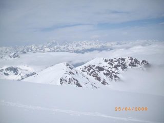uno sguardo indietro verso la cresta percorsa