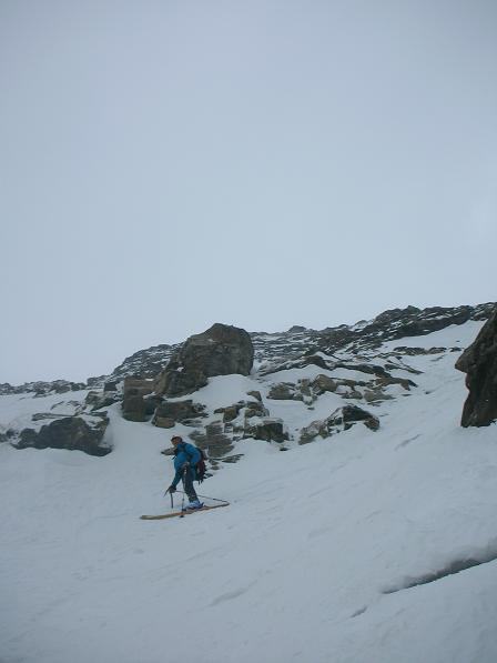 Lucapri passa la strettoia...prima dei traversi sospesi