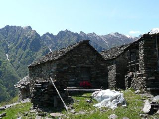 Velina Alta, Corni di Nibbio.