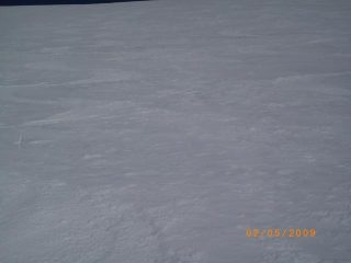 neve sul pendio alto