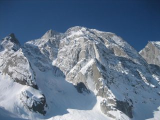 Il ferro da stiro (Pizzi Gemelli)