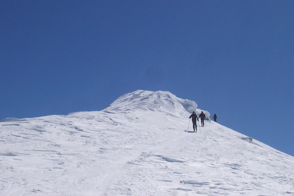 a pochi passi dalla cima