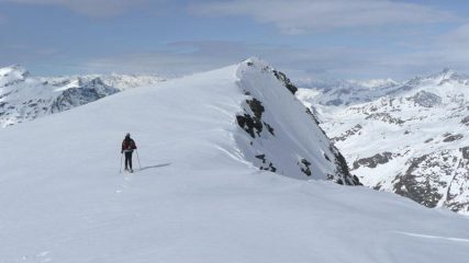 l'arrivo in cima