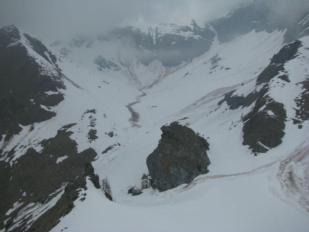 San Besso ed il Vallone della Balma, visti dalla quota 2080 di Pian Ciaval