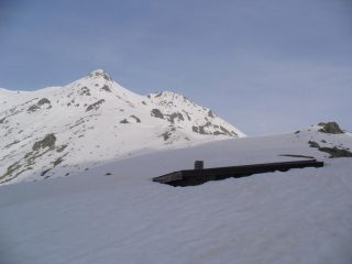 dalla Costa della Mula (notare l'altezza della neve)