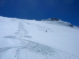 ...divertimento con vetta sullo sfondo...