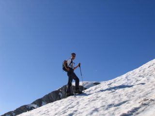 in salita lungo la cresta nord