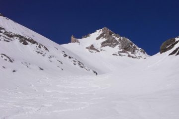 Arrivando al colletto sotto il roc Peyrous