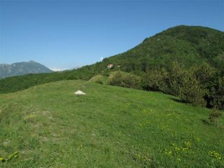 Guardando verso il colle dello Scravaion