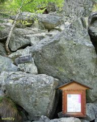 2009-05-19_1348b.cartello_e_casotto