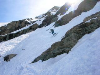 Ultime curve sotto il canale