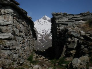 monte colombo dall'alpe belvedere