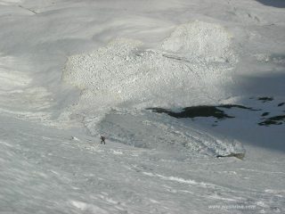 la valanga sotto il colle
