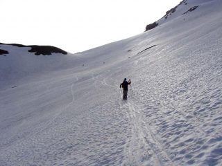lungo traverso per il colletto
