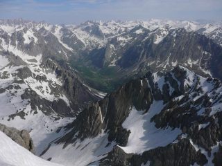 Vastissimo panorama (qui verso l'alta val Maira)