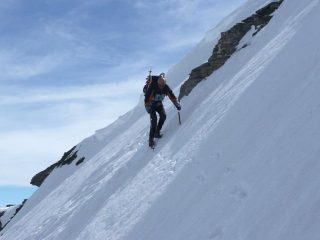 traverso sotto la cima