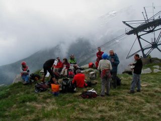 In cima