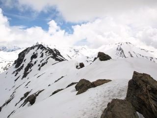 La cresta verso la Punta di Valfredda