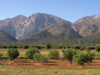 Gingilos a dx e Volakias a sx dall'altopiano di Omalòs