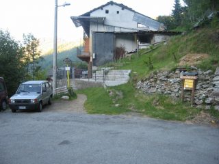 Partenza del sentiero a Posio