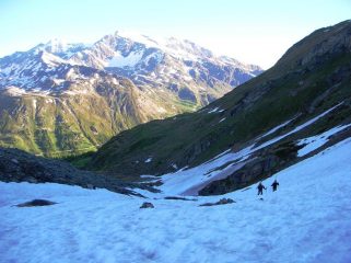Poco sopra le Grange Forciaz l'innevamento si fa continuo