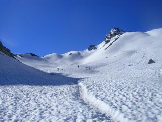 Salendo verso il passo Ables