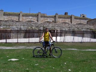 Davanti al forte Gondran