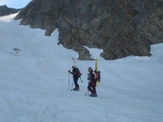 alpinisti di Demonte saliti  con noi fino li.