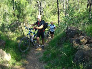 Si spinge, Antonio e Carlo