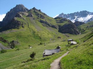 Bergerie...piola....chiesetta!!!