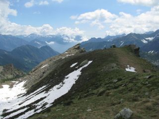 La cresta con le cime Centrale ed Orientale