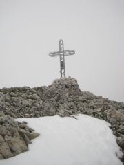 Una delle due  croci di vetta delle Saline