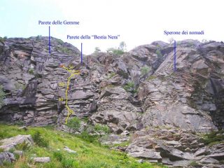 veduta parete con disegno via