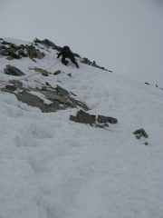 discesa delicata nel tratto sotto la cima