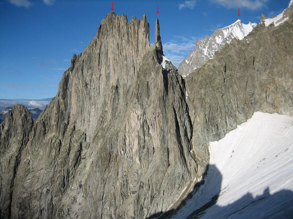 Da sx a dx Aig. de la Brenva, Pére Eternel e Aig. Blanche