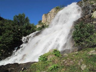 La cascata salendo al rifugio