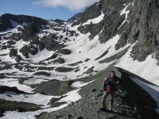 il pendio morenico sopra il rifugio