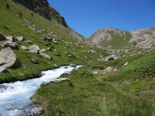 il vallone dopo il lago de la douche