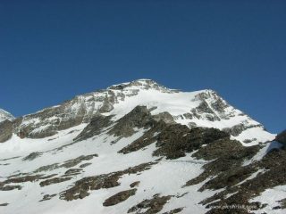 Colle della Pisse si calzano gli sci