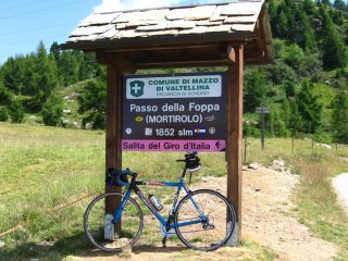Il Mortirolo con l'arma del delitto.....