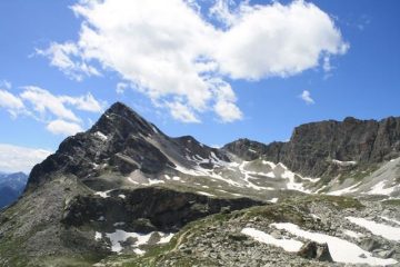 Il MOnte Chersogno dal Lago delle Camoscere