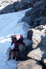 Il passaggio a fianco del nevaio
