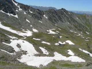 la conca del Lago verde...neve anche qui!