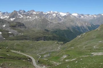 la strada che sale da lillaz