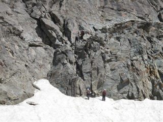 L'inizio del tratto attrezzato per il col de la Gouille