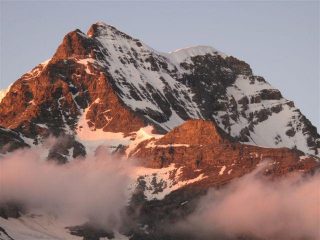 Il Gran Combin in rosa