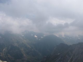 il panorama verso la val troncea rovinato dalle nuvole
