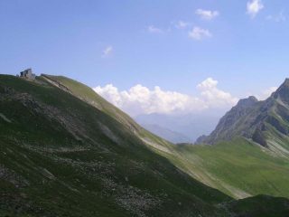 Il col d'Arp visto dal colle di Youla