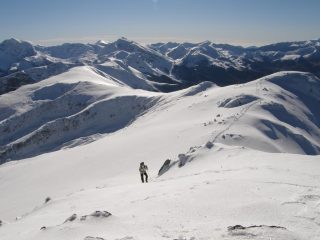 L'ultimo tratto del percorso - veduta su Colla Piana